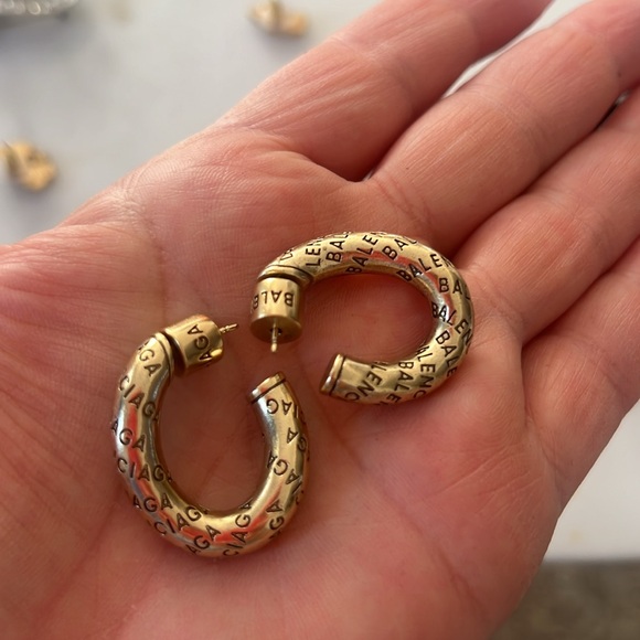 Balenciaga Earrings - Picture 5 of 5